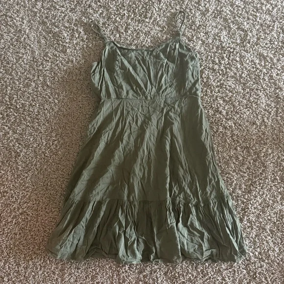 olive green dress old navy Light Olive Floral Puff Sleeve Maternity Maxi Dress